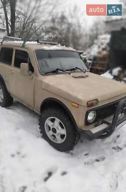 Внедорожник / Кроссовер ВАЗ / Lada 2121 Нива 1985 в Чернигове