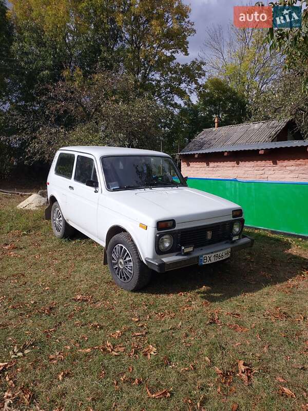 Позашляховик / Кросовер ВАЗ / Lada 2121 Нива 1989 в Хмельницькому