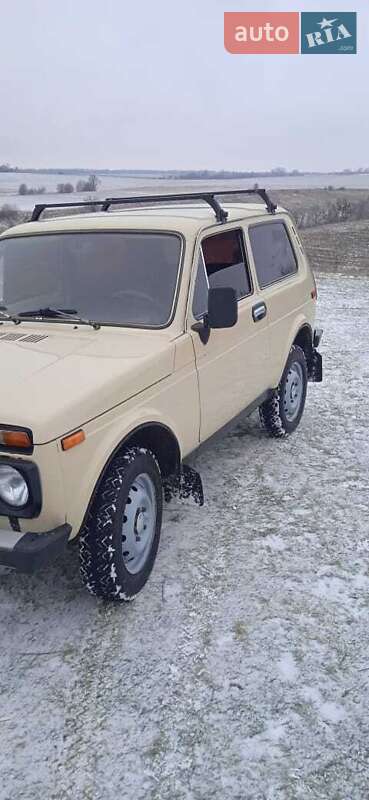 Позашляховик / Кросовер ВАЗ / Lada 2121 Нива 1986 в Чорнухах
