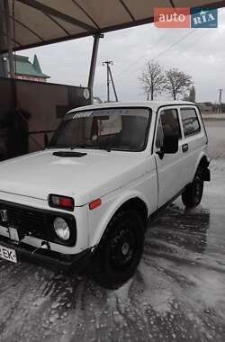 Позашляховик / Кросовер ВАЗ / Lada 2121 Нива 1992 в Хотині