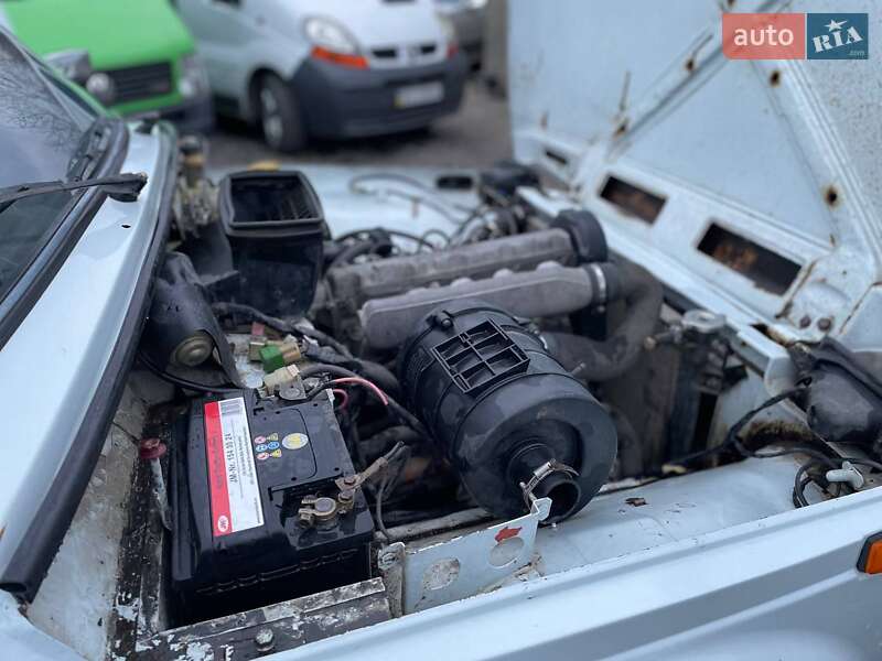Внедорожник / Кроссовер ВАЗ / Lada 2121 Нива 1991 в Каменец-Подольском