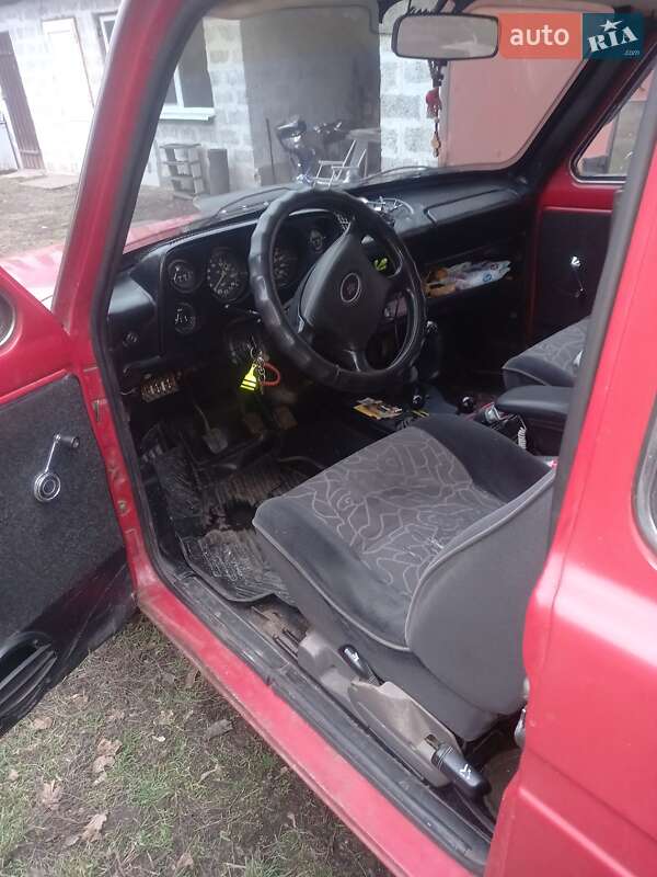 Позашляховик / Кросовер ВАЗ / Lada 2121 Нива 1989 в Полтаві