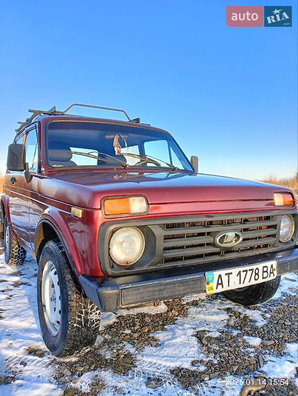 Внедорожник / Кроссовер ВАЗ / Lada 2121 Нива 1992 в Снятине