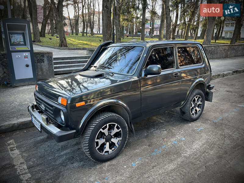 Внедорожник / Кроссовер ВАЗ / Lada 2121 Нива 1989 в Харькове