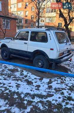 Позашляховик / Кросовер ВАЗ / Lada 2121 Нива 1990 в Гадячі