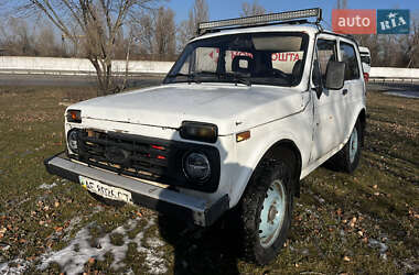 Позашляховик / Кросовер ВАЗ / Lada 2121 Нива 1983 в Дніпрі