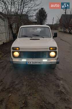 Позашляховик / Кросовер ВАЗ / Lada 2121 Нива 1983 в Мерефа