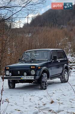 Внедорожник / Кроссовер ВАЗ 2121 Нива 1990 в 