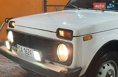 Позашляховик / Кросовер ВАЗ 2121 Нива 1990 в 