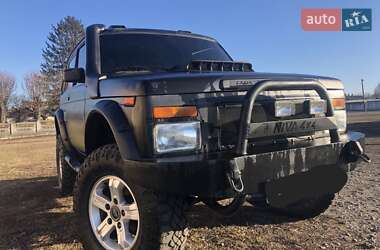 Позашляховик / Кросовер ВАЗ / Lada 2121 Нива 1981 в Хмільнику