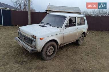 Позашляховик / Кросовер ВАЗ / Lada 2121 Нива 1985 в Ромнах