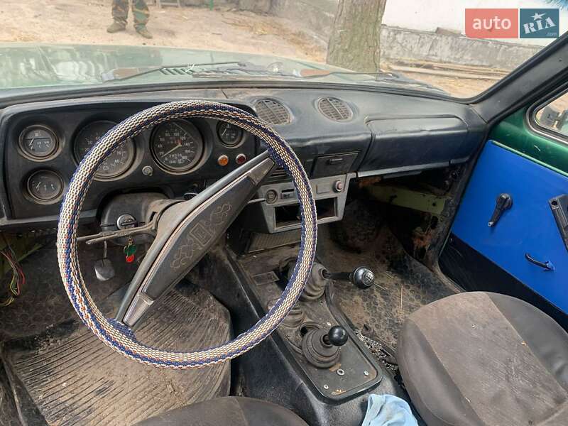 Внедорожник / Кроссовер ВАЗ / Lada 2121 Нива 1988 в Макарове