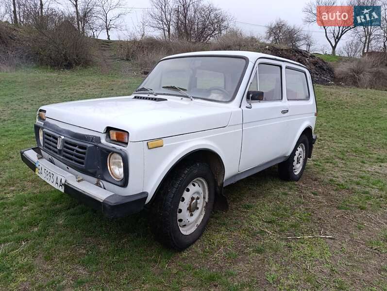 Позашляховик / Кросовер ВАЗ / Lada 2121 Нива 1981 в Смілі