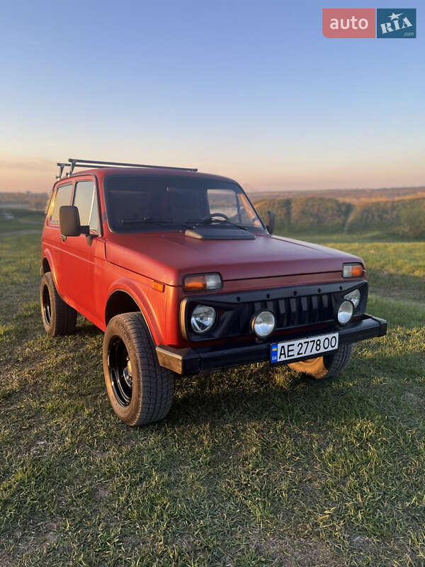Внедорожник / Кроссовер ВАЗ / Lada 2121 Нива 1982 в Днепре фото 2 Внедорожник / Кроссовер ВАЗ / Lada 2121 Нива 1982 в Днепре