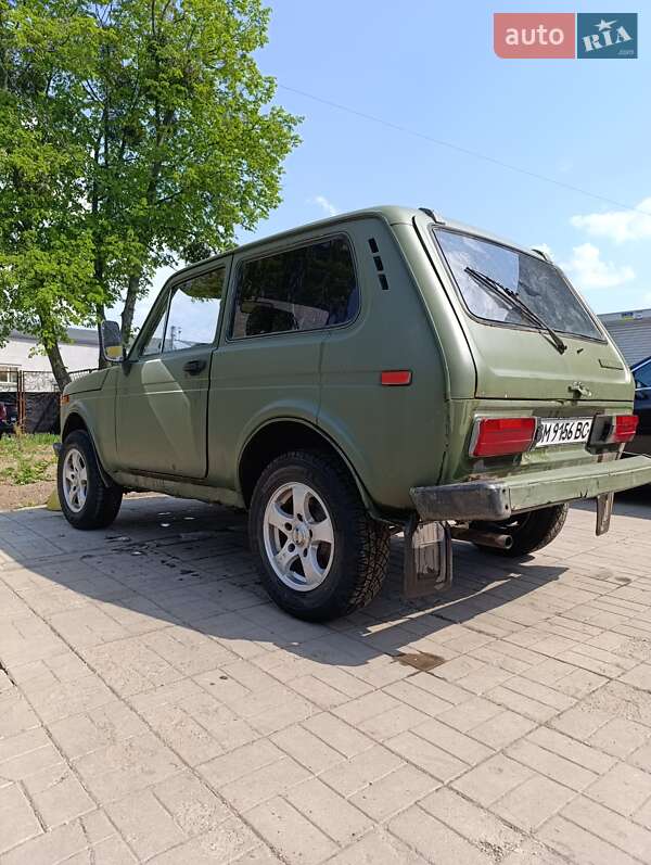 Позашляховик / Кросовер ВАЗ / Lada 2121 Нива 1991 в Сумах