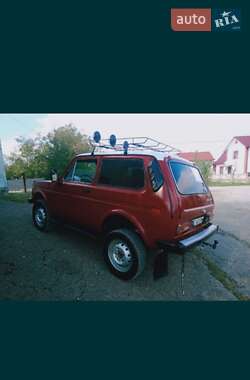 Внедорожник / Кроссовер ВАЗ 2121 Нива 1988 в 