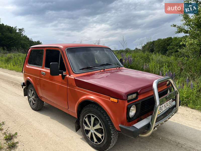 Позашляховик / Кросовер ВАЗ / Lada 2121 Нива 1985 в Кременці