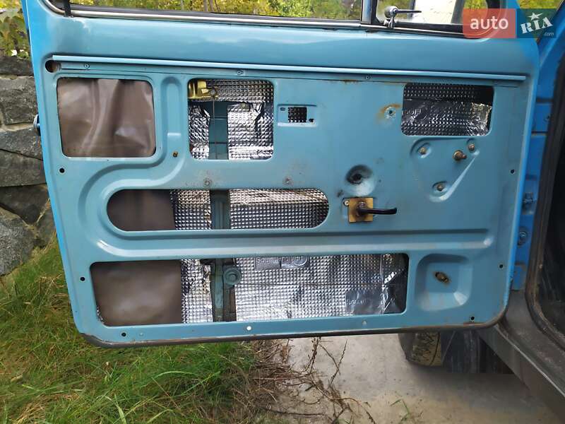 Позашляховик / Кросовер ВАЗ / Lada 2121 Нива 1992 в Києві фото 19 Позашляховик / Кросовер ВАЗ / Lada 2121 Нива 1992 в Києві