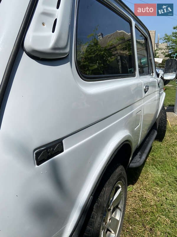 Внедорожник / Кроссовер ВАЗ / Lada 2121 Нива 1993 в Прилуках
