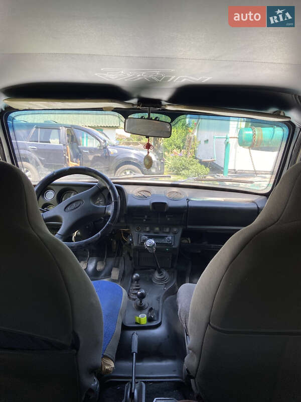 Внедорожник / Кроссовер ВАЗ / Lada 2121 Нива 1993 в Прилуках