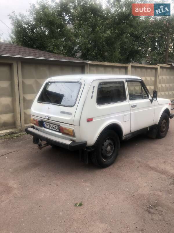 Позашляховик / Кросовер ВАЗ / Lada 2121 Нива 1992 в Чернігові