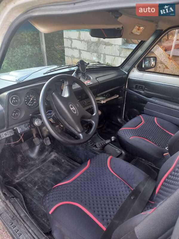 Внедорожник / Кроссовер ВАЗ / Lada 2121 Нива 1992 в Житомире
