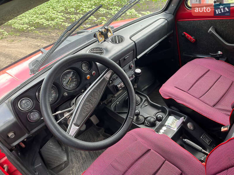 Позашляховик / Кросовер ВАЗ / Lada 2121 Нива 1988 в Дмитрівці