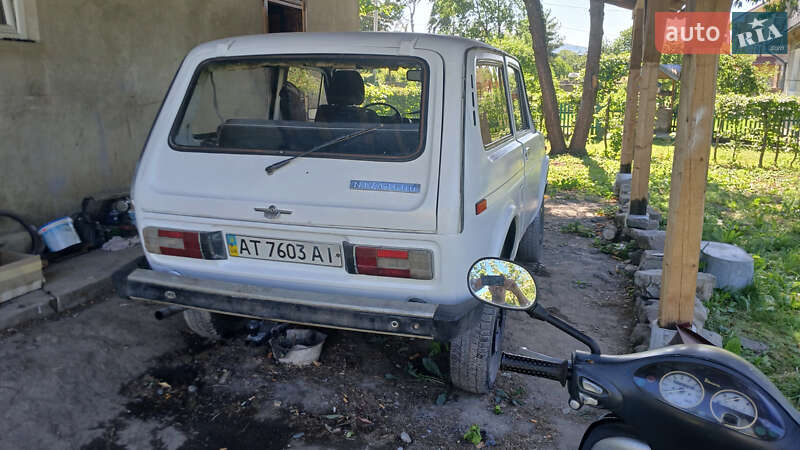 Позашляховик / Кросовер ВАЗ / Lada 2121 Нива 1991 в Коломиї