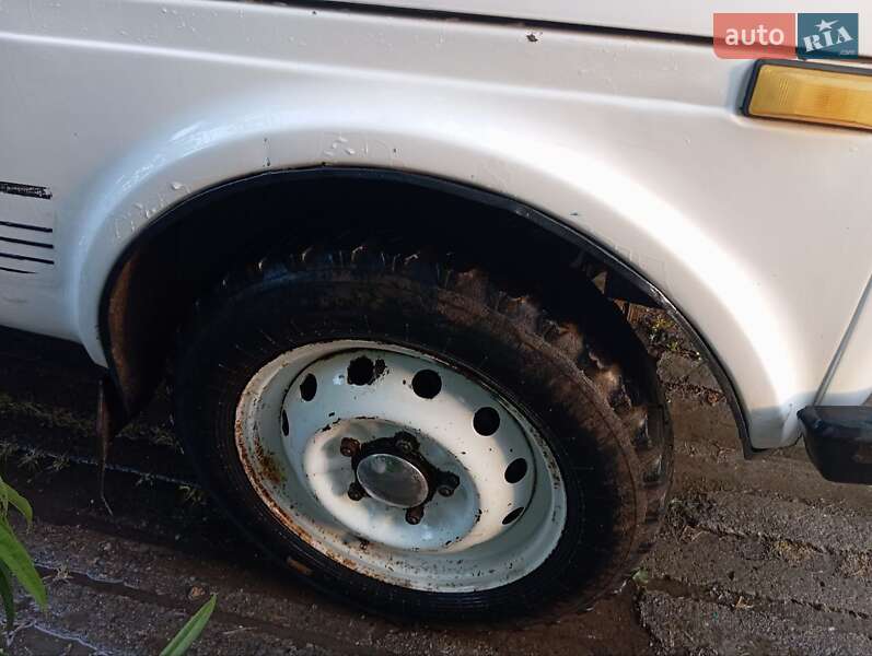 Внедорожник / Кроссовер ВАЗ / Lada 2121 Нива 1982 в Килии фото 17 Внедорожник / Кроссовер ВАЗ / Lada 2121 Нива 1982 в Килии