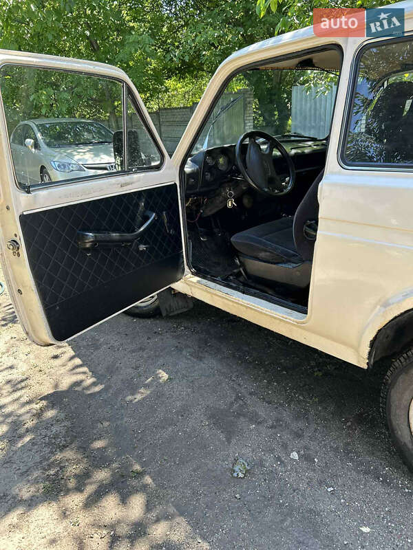 Внедорожник / Кроссовер ВАЗ / Lada 2121 Нива 1988 в Богуславе
