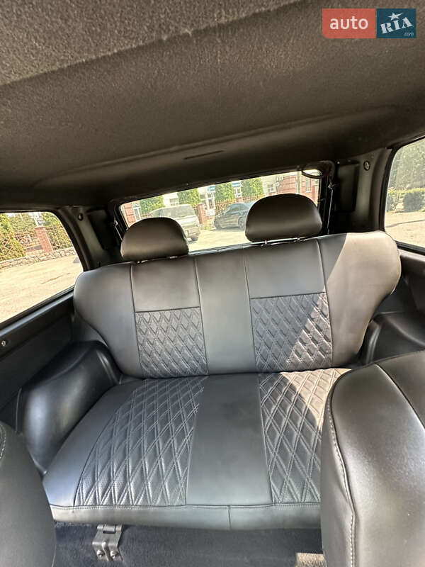 Позашляховик / Кросовер ВАЗ / Lada 2121 Нива 1989 в Києві