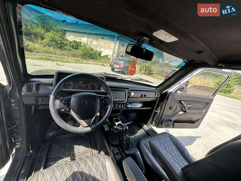 Позашляховик / Кросовер ВАЗ / Lada 2121 Нива 1989 в Києві