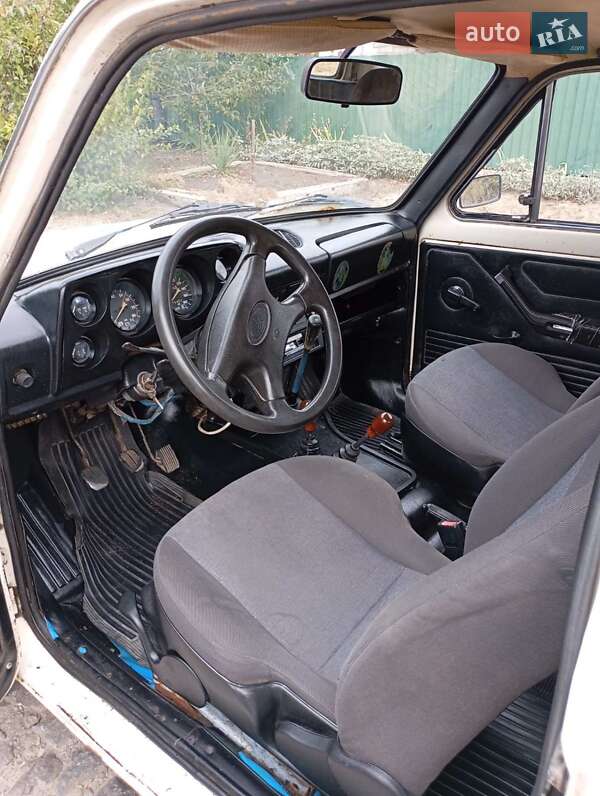 Внедорожник / Кроссовер ВАЗ / Lada 2121 Нива 1987 в Ахтырке фото 5 Внедорожник / Кроссовер ВАЗ / Lada 2121 Нива 1987 в Ахтырке