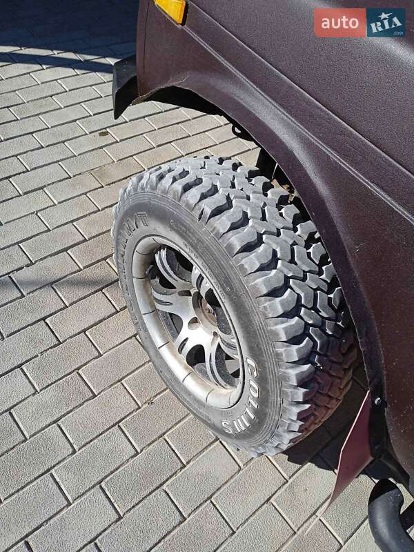 Позашляховик / Кросовер ВАЗ / Lada 2121 Нива 1988 в Кам'янець-Подільському