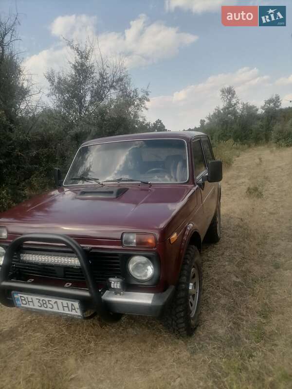 Внедорожник / Кроссовер ВАЗ / Lada 2121 Нива 1988 в Одессе фото 2 Внедорожник / Кроссовер ВАЗ / Lada 2121 Нива 1988 в Одессе