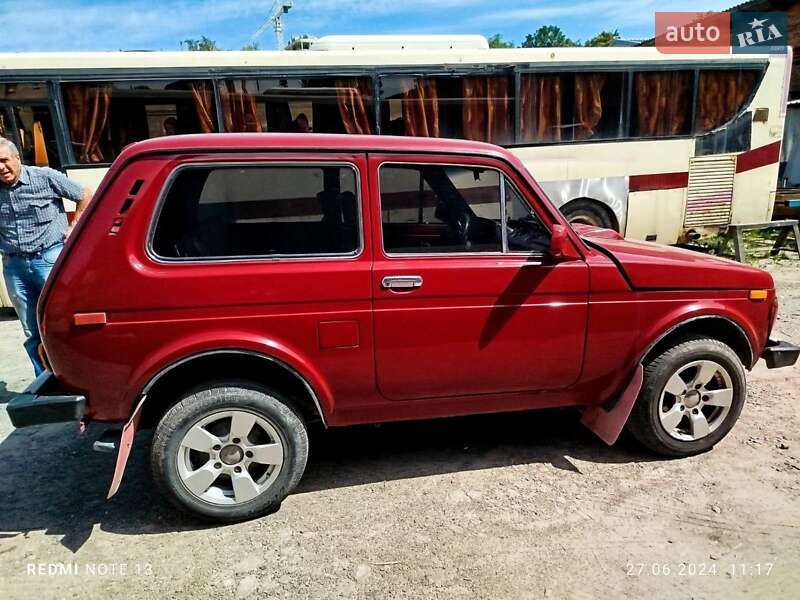 Позашляховик / Кросовер ВАЗ / Lada 2121 Нива 1992 в Львові