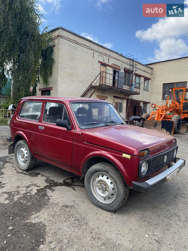 Внедорожник / Кроссовер ВАЗ / Lada 2121 Нива 1985 в Хмельницком
