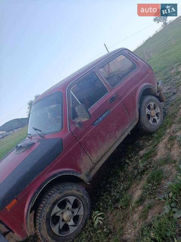 Внедорожник / Кроссовер ВАЗ / Lada 2121 Нива 1981 в Верховине фото 2 Внедорожник / Кроссовер ВАЗ / Lada 2121 Нива 1981 в Верховине
