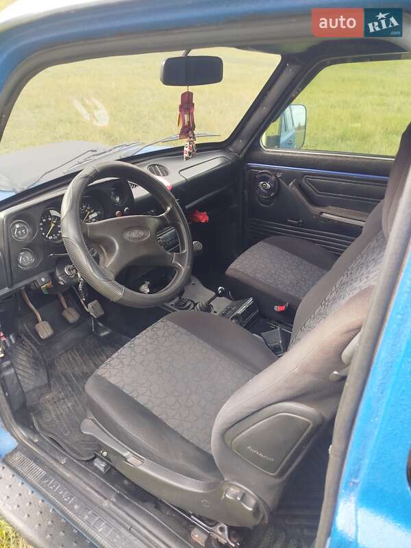 Позашляховик / Кросовер ВАЗ / Lada 2121 Нива 1986 в Лубнах