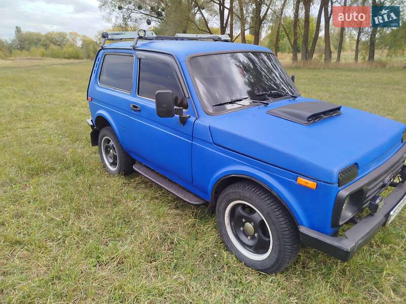 Позашляховик / Кросовер ВАЗ / Lada 2121 Нива 1986 в Лубнах