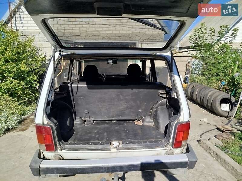 Внедорожник / Кроссовер ВАЗ / Lada 2121 Нива 1994 в Верхнеднепровске