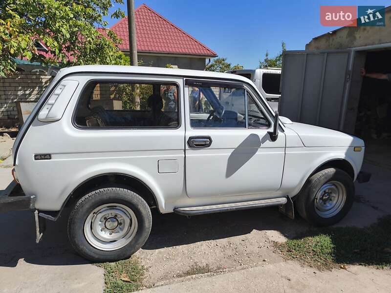 Внедорожник / Кроссовер ВАЗ / Lada 2121 Нива 1986 в Килии