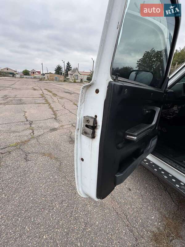 Позашляховик / Кросовер ВАЗ / Lada 2121 Нива 1989 в Попільні