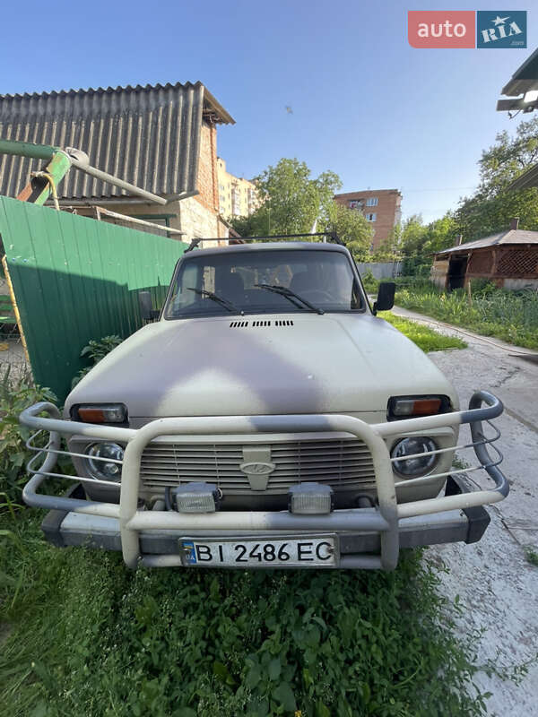 Позашляховик / Кросовер ВАЗ / Lada 2121 Нива 1990 в Полтаві