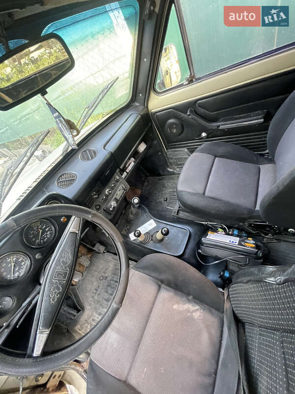 Позашляховик / Кросовер ВАЗ / Lada 2121 Нива 1990 в Полтаві