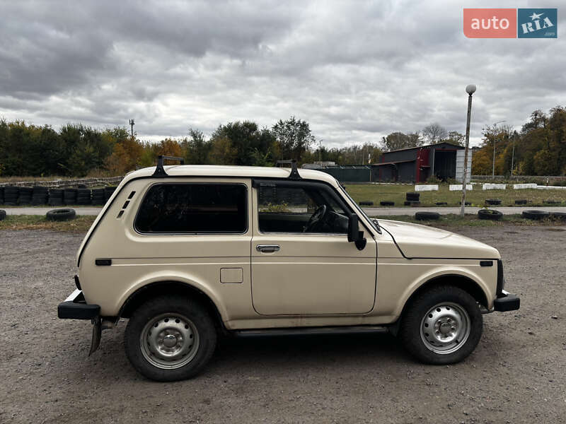 Внедорожник / Кроссовер ВАЗ / Lada 2121 Нива 1984 в Полтаве фото 12 Внедорожник / Кроссовер ВАЗ / Lada 2121 Нива 1984 в Полтаве