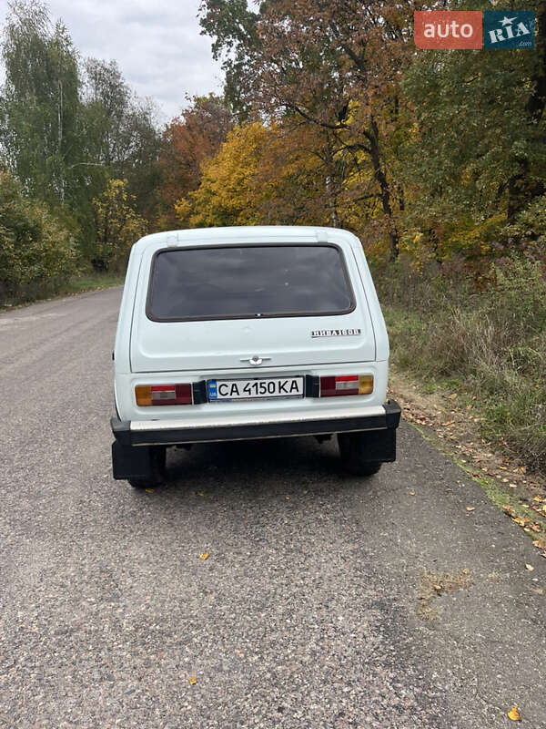Позашляховик / Кросовер ВАЗ / Lada 2121 Нива 1989 в Черкасах