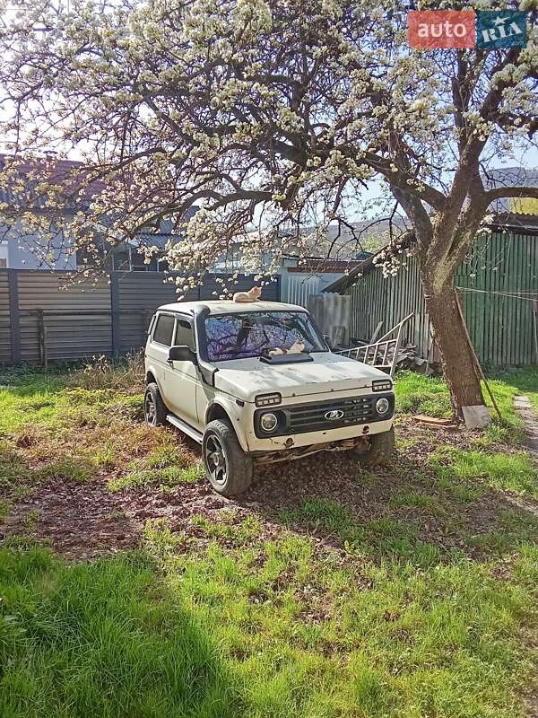 ВАЗ / Lada 2121 Нива 1990
