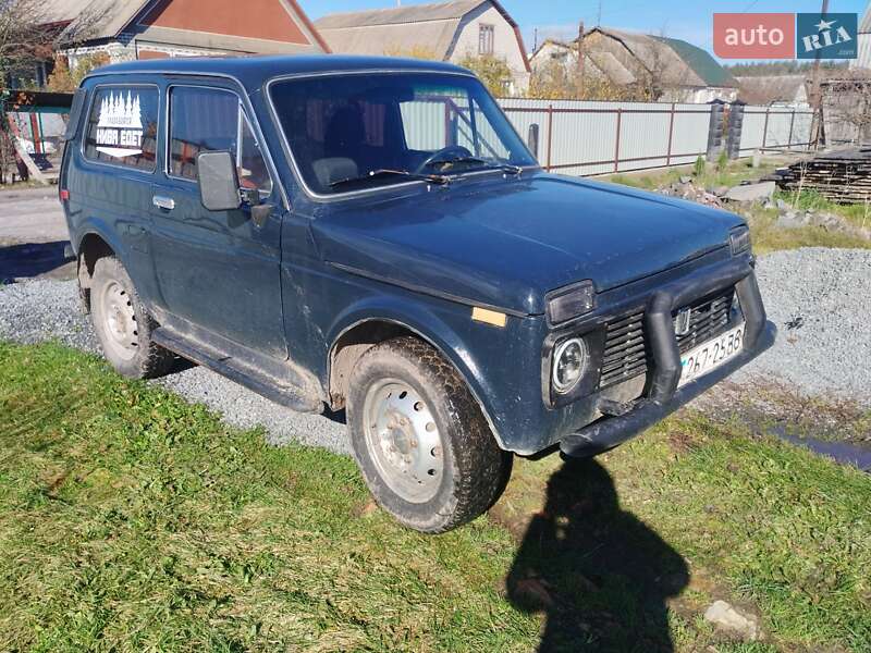 Внедорожник / Кроссовер ВАЗ / Lada 2121 Нива 1980 в Довбыше фото 8 Внедорожник / Кроссовер ВАЗ / Lada 2121 Нива 1980 в Довбыше