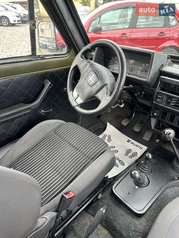 Внедорожник / Кроссовер ВАЗ / Lada 2121 Нива 1982 в Смеле фото 18 Внедорожник / Кроссовер ВАЗ / Lada 2121 Нива 1982 в Смеле